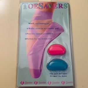 Toesavers for pointe shoes